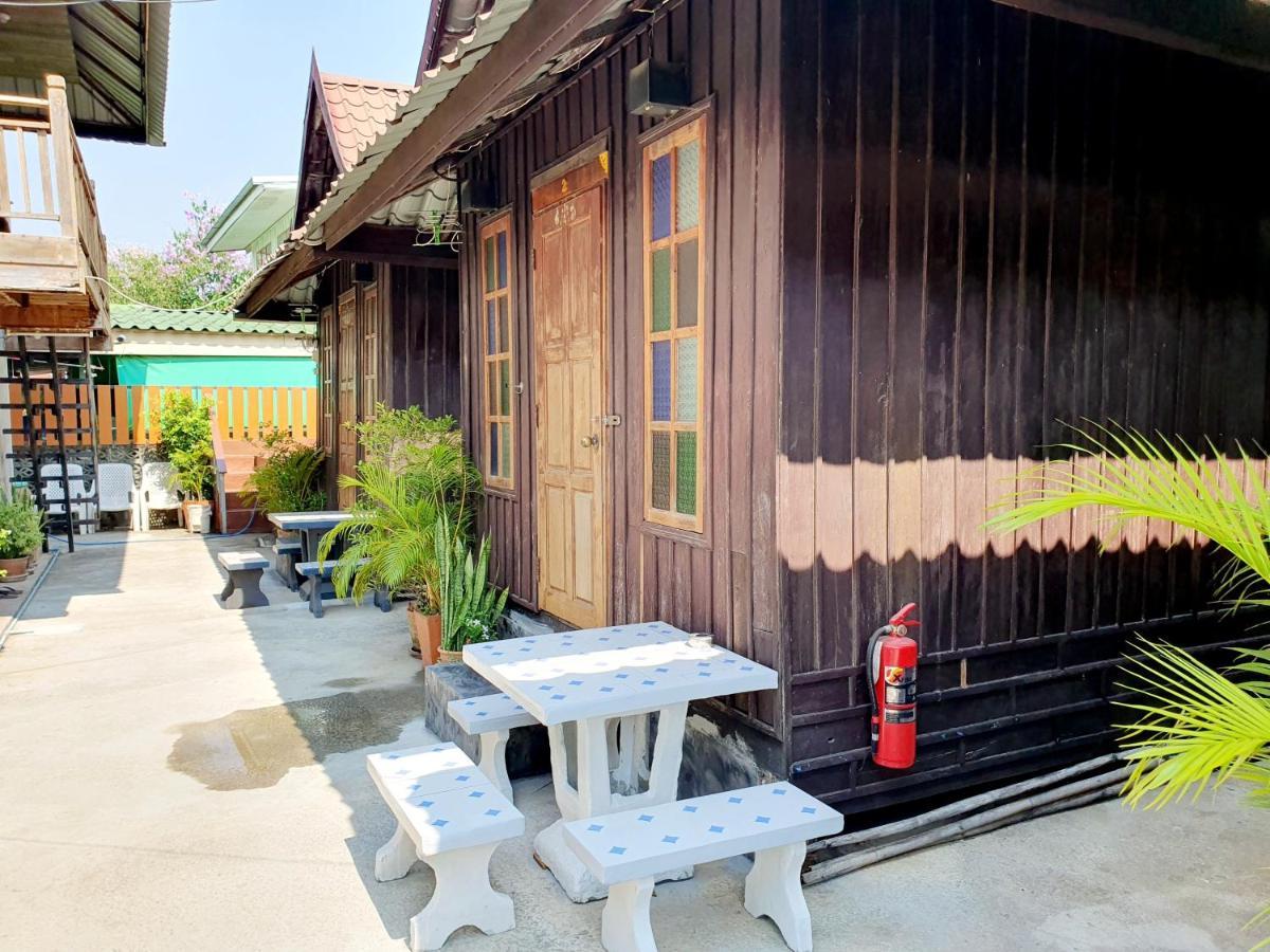 Ktt Resort And Motorbike & Bicycle For Rents Sukhothai Exterior foto